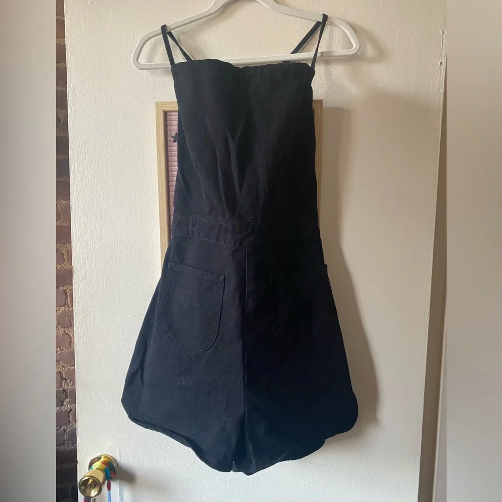 Urban Outfitters Black Denim Romper * NWT - Picture 3 of 7